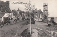 Saint-Cyr-sur-Loire - Les Maisons Blanches - La Place.