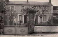 Saint-Cyr-sur-Loire - Les Gaubinières - A.HUBERT, Représentant.