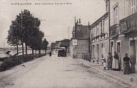 Saint-Cyr-sur-Loire - Route nationale et Pont de la Motte.