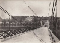 Saint-Cyr-sur-Loire - Le coteau et la Villa Sainte-Marie, vue du pont Bonaparte dit pont de Fil - Photographie ancienne (17,5 x 12,5 cm).