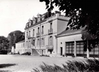 Saint-Cyr-sur-Loire - Crédit Lyonnais - Centre de perfectionnement de La Moisanderie.