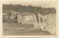 Saint-Cyr-sur-Loire - Destruction du pont de St Cyr, miné par les allemands le 22 août 1944 - photographie originale.